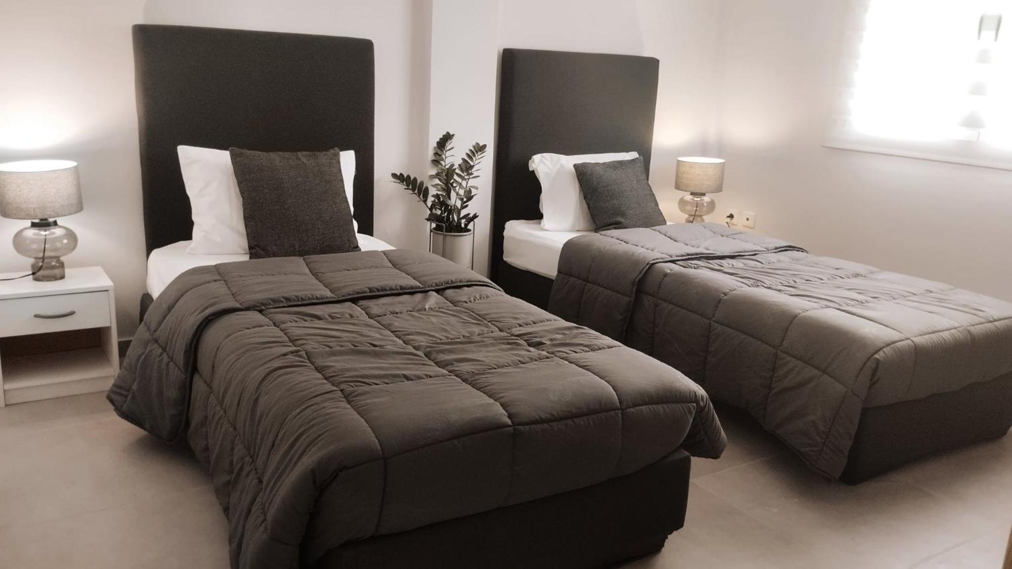 Inas Apartments 2 레프킴미 외부 사진